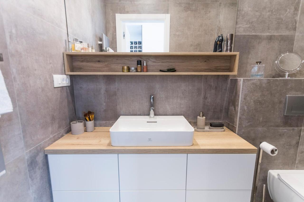 Apartman Amore Baška Voda Buitenkant foto